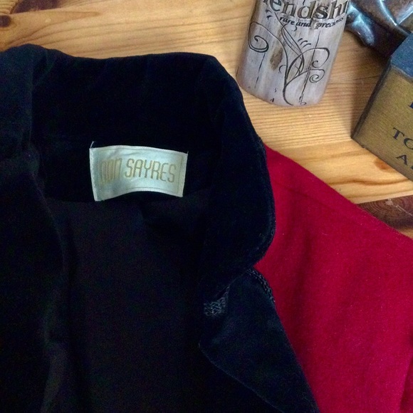 Vintage 2Pc. Don Sayres Red Wool w Black Velvet Trim & Black Velvet Skirt - Picture 8 of 11